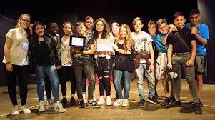 Prima di entrare contattare la direzione del porto per l'assistenza e la destinazione dell. Fiumicino Gli Alunni Della Porto Romano Vincono Living Together 2017 Il Faro Online