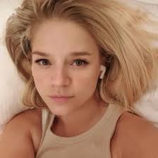 Desiree Wagner (211dedes90)