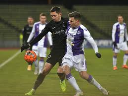 Chindia târgovişte şi viitorul constanţa au încheiat la egalitate un meci cu două reprize diferite. Fc ArgeÈ™ Viitorul 1 0 Gica Hagi S Team Can Say Goodbye To The Playoffs Video Online