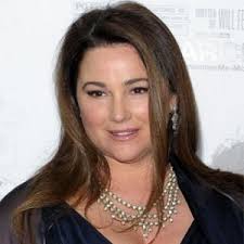 Keely shaye smith / age Keely Shaye Smith Bio Affair Married Husband Ethnicity Age Nationality Height Journalist Author Television Host Correspondent Glamor Model Actress