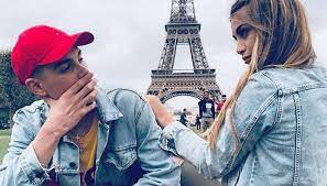 Emma muscat non ha solo una bellissima voce, ma è considerata anche una delle allieve più belle del serale di amici 17. Emma Muscat E Biondo Sono Ancora Fidanzati Ecco La Verita
