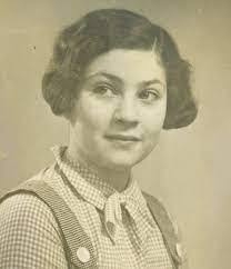 Jean Duras's Instagram, Twitter & Facebook