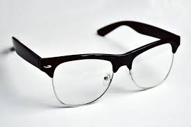How to keep eyeglasses clean avoid touching lens. 4 Ingenious Hacks For Clean Glasses Fashion Lifestyle Selectspecs Com