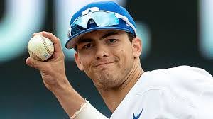 Troy Kite's Instagram, Twitter & Facebook