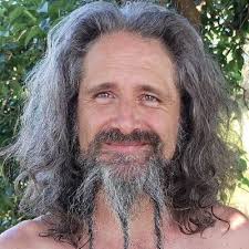 Daniel Bellomo (dbellomo@)