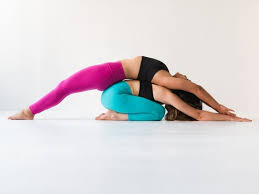Discover yoga poses to teach yoga classes for all levels of students and all styles of yoga! 10 Couple Yoga Poses You Can Do To Keep Fit Together