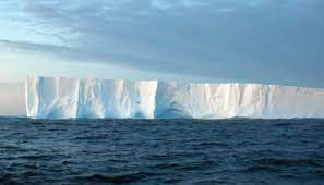 Apr 09, 2012 · the senior wireless operator, jack phillips, had still been sending passengers' messages when the ship struck an iceberg. Cryospheric Sciences Image Of The Week Into Iceberg Alley