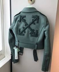 Estrella Cain (estrellacain)