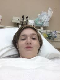 I Had To Go To The Hospital This Morning Because For Some Reason I Passed Out On The Toilet Yep Pretty Embarrassing My Pictures Mirror Selfie Embarrassing