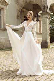 Voir plus d'idées sur le thème robe de mariee, robe, mariage. Mariage Theme Romantique Idees De Decor Robe Gateau Bouquet Et Plus