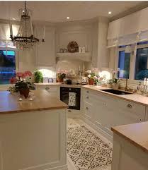 Tips For Easy Home Decorating En 2020 Cuisines Maison Amenagement Cuisine Cuisines Design