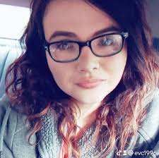 Single mother seeking employment in Rockledge