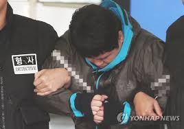 지난해 '청담동 주식 부자'로 알려진 이희진 씨의 부모를 살해한 혐의 등으로 1심에서 무기징역을 선고받은 김다운 씨에게 검찰이 항소심에서도 사형을 구형했습니다. ë²•ì› ìž˜ëª»ìœ¼ë¡œ ì´í¬ì§„ ë¶€ëª¨ì‚´í•´ ê¹€ë‹¤ìš´ ìž¬íŒ 1ì‹¬ë¶€í„° ë‹¤ì‹œí•œë‹¤ ì—°í•©ë‰´ìŠ¤