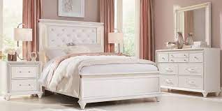 Sofia Vergara Vegas White 5 Pc Queen Panel Bedroom King Size Bedroom Furniture Sets Bedroom Furniture Sets Bedroom Panel