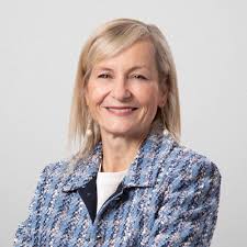 Nicole Waibel's Instagram, Twitter & Facebook