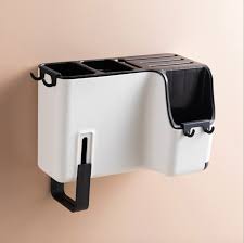 Toko alat masak dan toko alat dapur belanjadapur menjual beragam perlengkapan dapur mulai dari aneka panci seperti stock pot, sauce pan, frying pan, saute pan, steamer, grill pans, roasting pans hingga peralatan kue. Jual Harga Murah Rak Dapur Gantung Tempat Peralatan Dapur Sendok Sumpit Pisau Berkualitas Ralali Com Harga Grosir 2021 Ralali Com