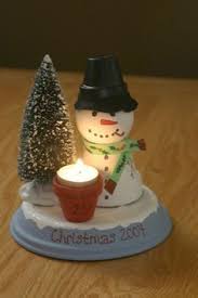 Winterlicht Aus Tontopfen Mit Bildern Kinderbasteln Weihnachten Basteln Weihnachten Basteln Weihnachten Winter