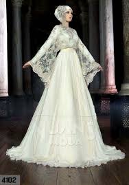 Koleksi gamis zenitha model terbaru ummi 11 melengkapi koleksi busana muslim modern para muslimah. Inspirasi Baju Pengantin Muslimah Yang Bisa Kamu Tiru Untuk Akad Nikah Blog Unik