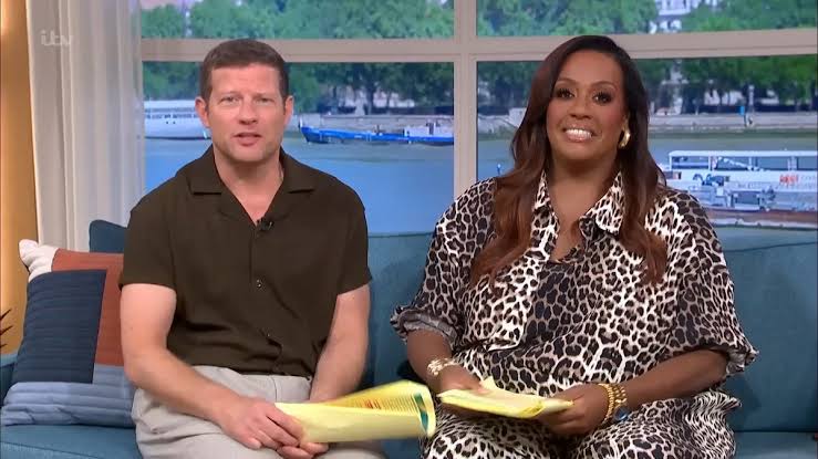 This Morning hosts make their return (ITV)