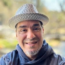 Chris Lema's Instagram, Twitter & Facebook