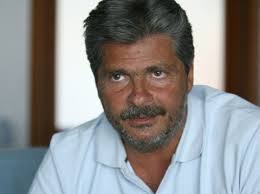 Personajul de legătură între Dana Năstase, Elena Udrea și Corina Voiculescu 