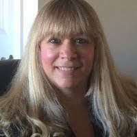 Deborah Plunkett's Instagram, Twitter & Facebook