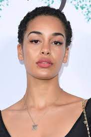 Every Time Jorja Smith Gave Us Major Beauty Goals Jorja Smith Short Natural Hair Styles Hair Inspiration