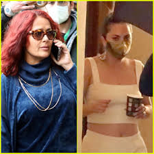 House of gucci trailer reveals unrecognizable jared leto. Salma Hayek Sports Red Hair On The Set Of House Of Gucci With Lady Gaga House Of Gucci Lady Gaga Salma Hayek Just Jared