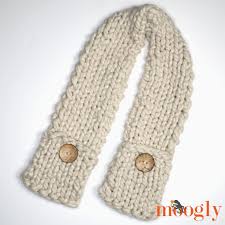 Delicate crochet doilies to afghans (blankets),amigurumi (stuffed animals), hats (beanies), shawls, cowls, dishcloths and more. Big Fast Pocket Scarf Free Knitting Pattern On Moogly