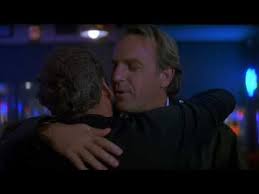 смотреть фильм за двумя зайцами в хорошем качестве 2003 Maloizvestnyj Shedevr Gorod Nevest Film Polnostyu Youtube