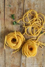 Bigoli Alle Verdure Con Curcuma Stracciatella E Aria Al Basilico Il Fior Di Cappero