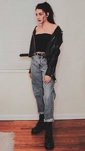 Soft grunge, also known as pastel grunge, stems from the original grunge movement in the early 1990s. 35 Soft Grunge Outfits For The 90s Spirit Outfit Styles