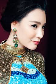 Hồ Quỳnh Hương: 'Nhan sắc của tôi đâu quá tệ'