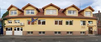 În casa asta cu două camere «locuiesc» 3.000 de oameni! Program Special De Lucru Cu Publicul La EvidenÈ›a PopulaÈ›iei