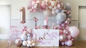 Kindergeburtstag Ideen Deko Fur Tolle Partys Maskerix De In 2020 Luftballons Geburtstag Dekoration Ideen Geburtstagsfeier