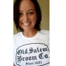 Danielle Galvan (virgodee82)