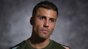 Laura Iglesias's Instagram, Twitter & Facebook