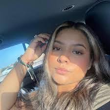 Stephanie Pasillas's Instagram, Twitter & Facebook