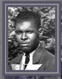 Photographer and Haunted History Tours owner Sidney Smith dies at 71 SIDNEY  HOFFMAN SMITH, a local New Orleans entrepreneur, businessman and nationally  renowned rock photographer whose work formerly graced the pages of