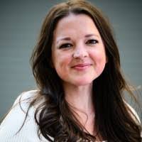 Jackie Poole's Instagram, Twitter & Facebook