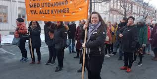 Her er hvorfor den oppstod og fortsatt her er historien til kvinnedagen, hvorfor vi feirer den og hvilke saker som det kjempes for 8. Mot Opp Pa Arets 8 Mars Markering