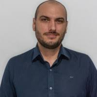 200+ perfiles de «Rauch»