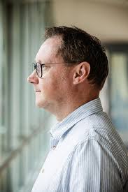 Jeugdrechter blikt terug op carrière: “Hoe verschrikkelijk ouders hun  kinderen ook behandelen, de hunkering naar liefde blijft altijd”