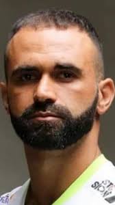 KESEBELASAN UTAMA HARIMAU MALAYA ‼️ UAE 🇦🇪 VS 🇲🇾 MALAYSIA Dapatkan  Remote TV masing-masing sebab perlawanan ini ada Live. Malaysia Boleh 💪