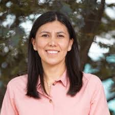 Clara Lay's Instagram, Twitter & Facebook