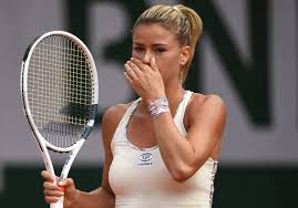 La numero 1 italiana del tennis, camila giorgi, che debutta oggi a roma sul centrale contro la sorribes tormo, viene da una serie di guai fisici che l'hanno fatta precipitare al. La Situazione Di Camila Giorgi Tennis Circus