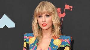 And some hear references to her kim and kanye feud and a failed relationship. Taylor Swift News Pictures And Videos E Online