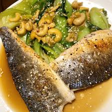 Check spelling or type a new query. Grilled Sea Bass With Pak Choi And Cashews