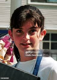 116 Caitlin Hand Photos & High Res Pictures