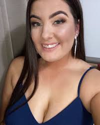 Beautiful Bride Laura and her Bridesmaids Photographer